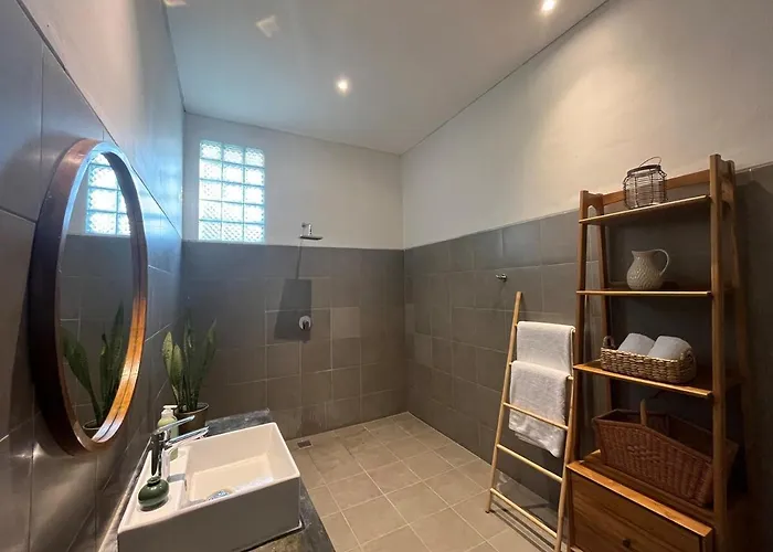 Casa Oliva - Tropical Pool On Trendy Eat Street *
