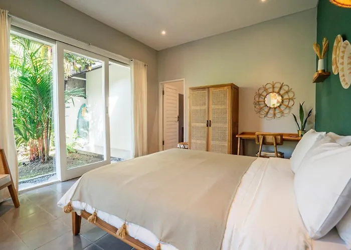 Villa Casa Oliva - Tropical Pool On Trendy Eat Street Seminyak